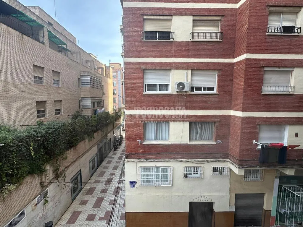 Aed - Reformed Flat with Balcony in Miraflores, Málaga