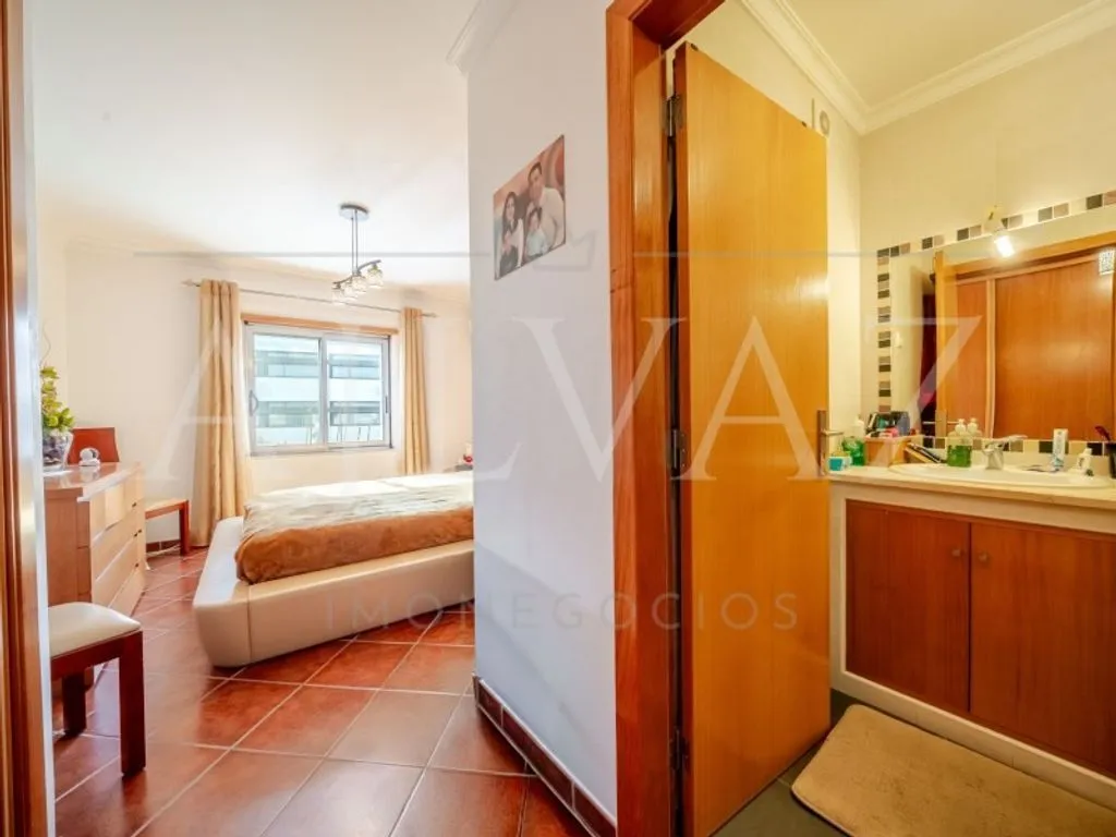 Chambres - Luxury Semidetached Villa with Terrace in Vila Real de Santo António