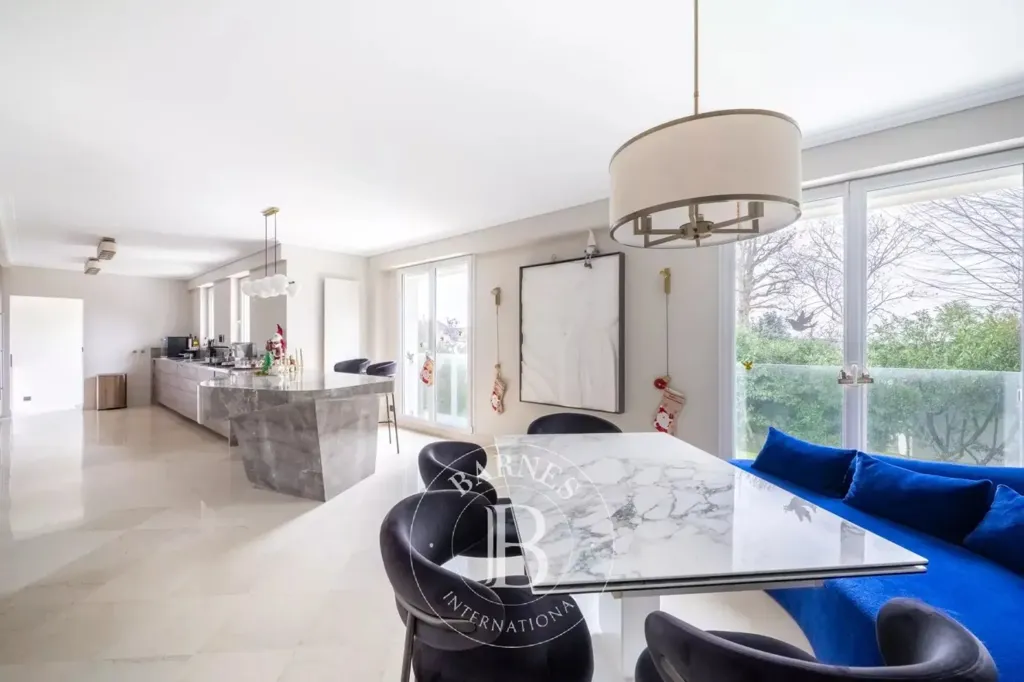 dining_room