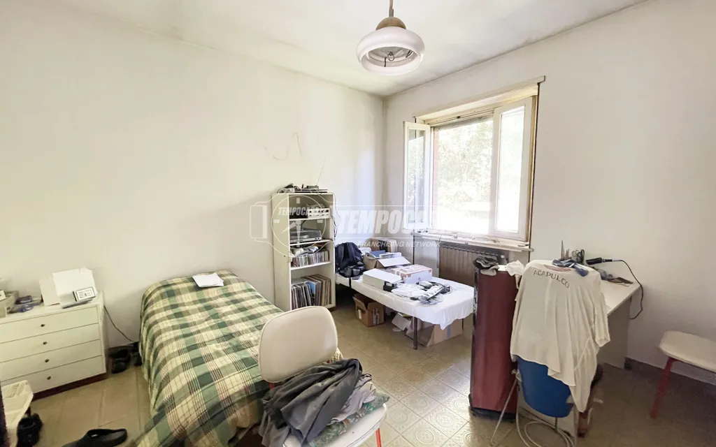 Bureau - Villa with Private Garden in Caluso