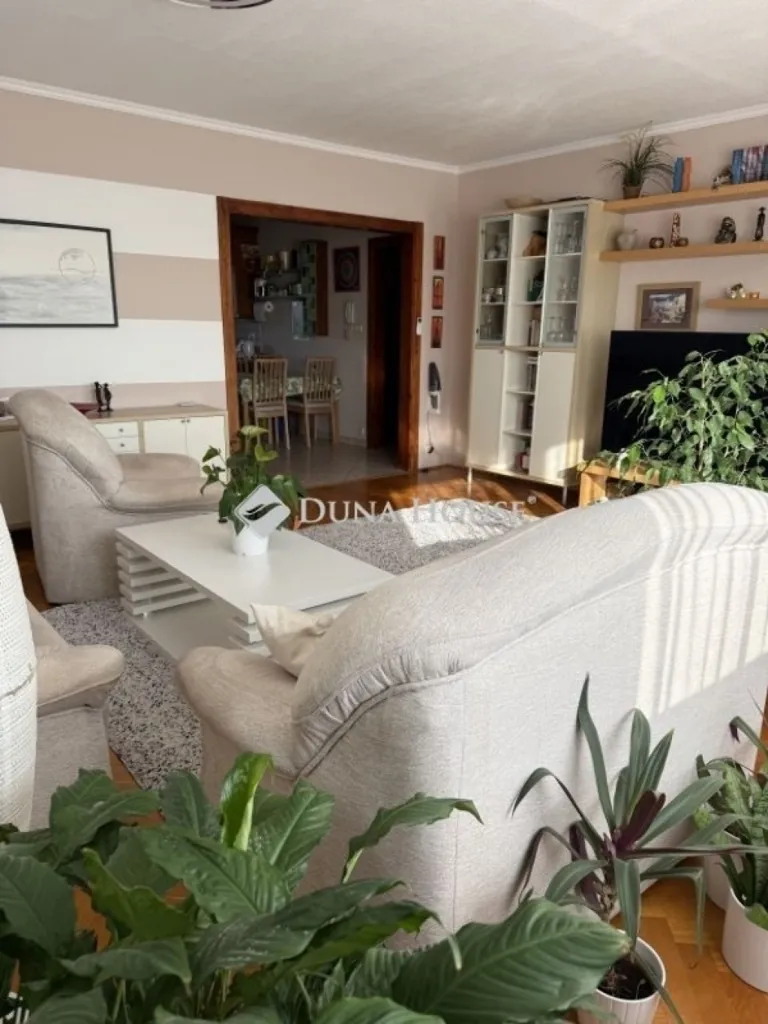 Living Room - Modern Flat with Balcony in Budapest XVI