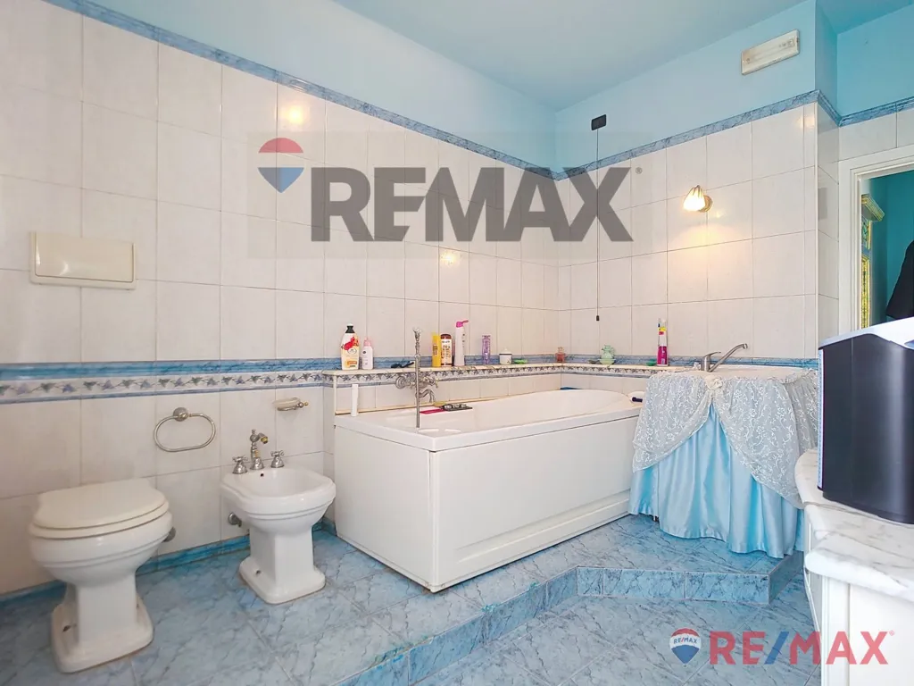 Bagni - Independent House with Garden in Castelfranco Veneto