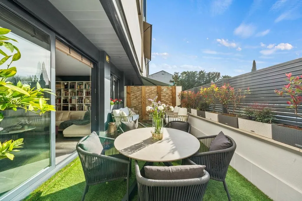 Terrasse - Luxury Flat with Pool in Aravaca, Madrid