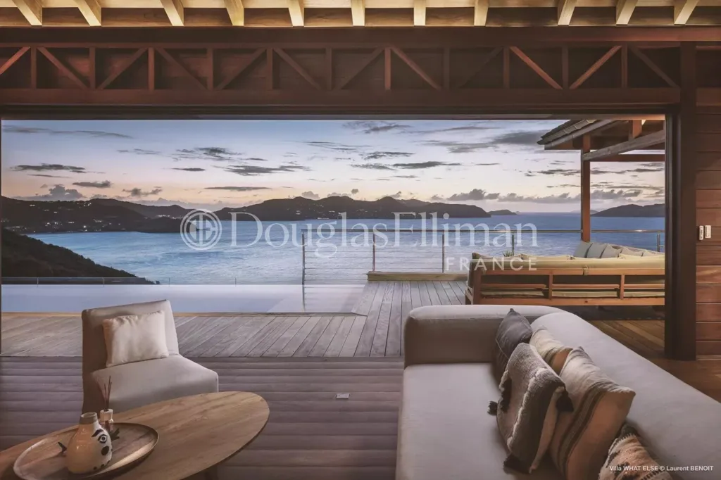 Terrass - Villa with Panoramic Views in Pointe Milou