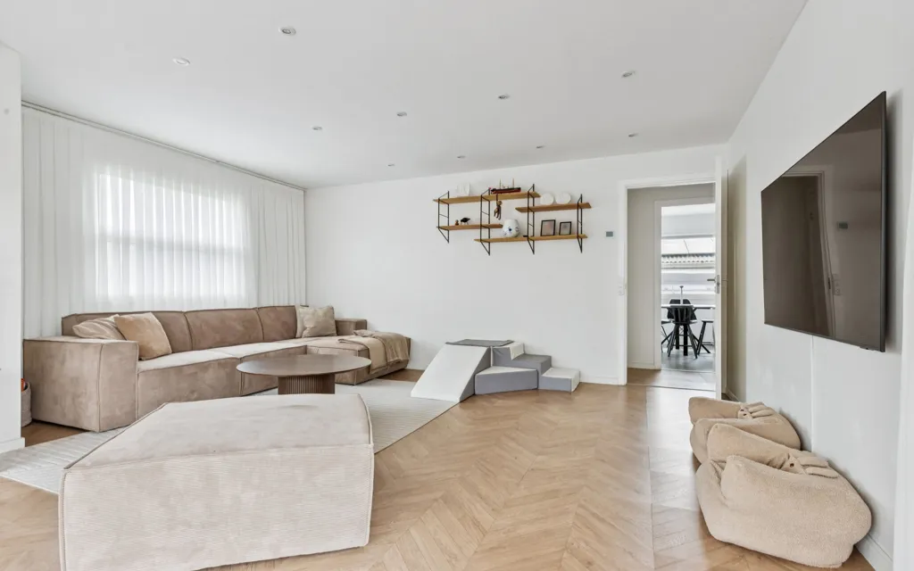 Elutuba - Modernised Villa with Garden on Vestamager