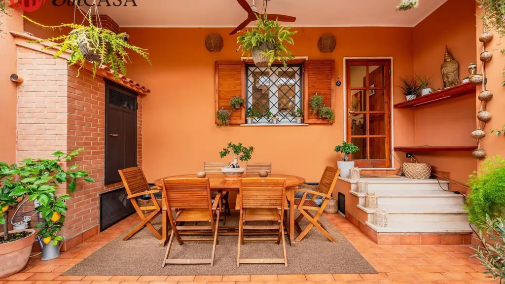 Terrass - Rear-Accessioned Villa with Pool in Cerveteri