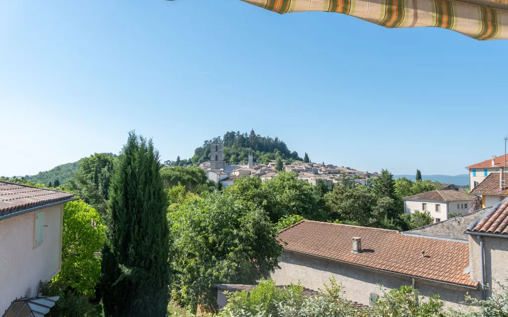 Rõdu - Two-Appartment House with Garden in Forcalquier