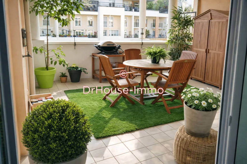 Terrasse - Appartement Duplex avec Terrasse à Courbevoie