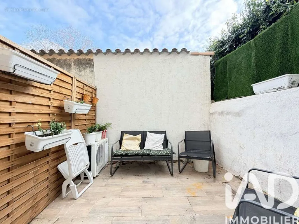 2-room apartment in Marseille-13e