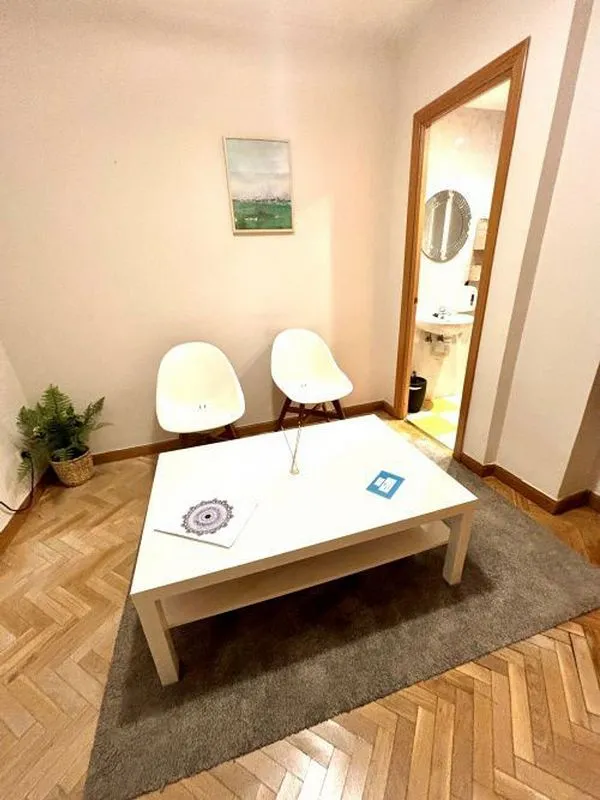Elutuba - 3-Bedroom Flat with A/C in Almagro