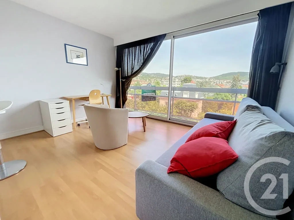 1-Bedroom Apartment in Centre Chamalières