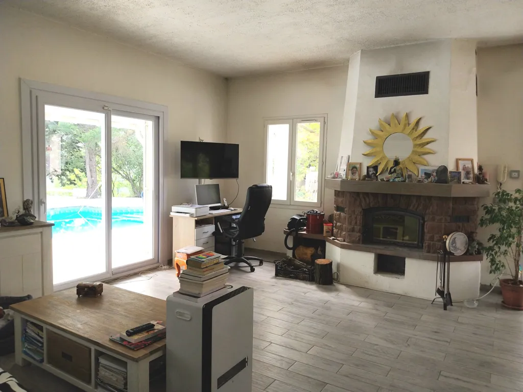 Séjour - Maison de Plain-Pied avec Vue Panoramique à Lucéram