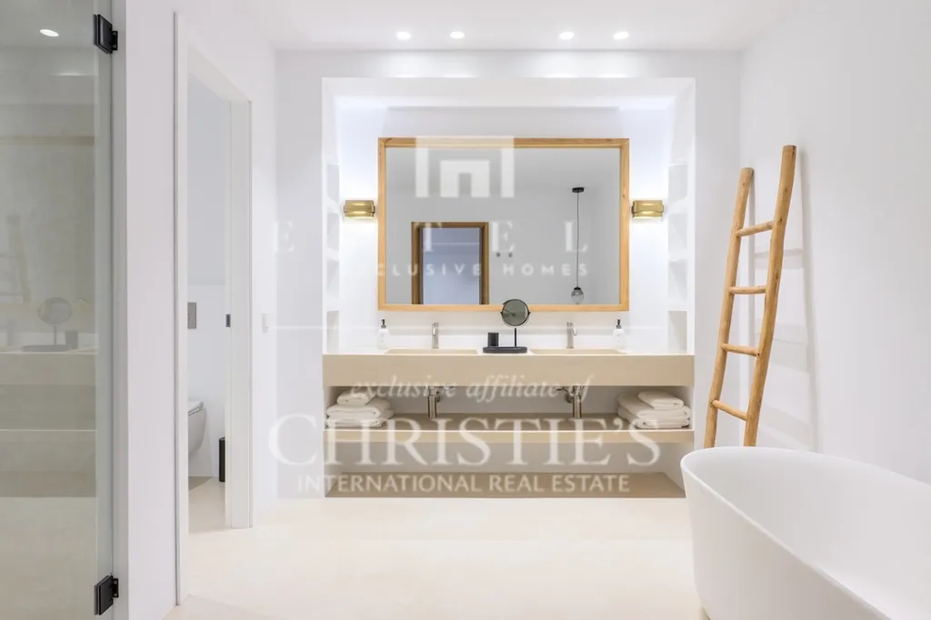 Salles de bain - Finca with Sea Views near Ibiza Town