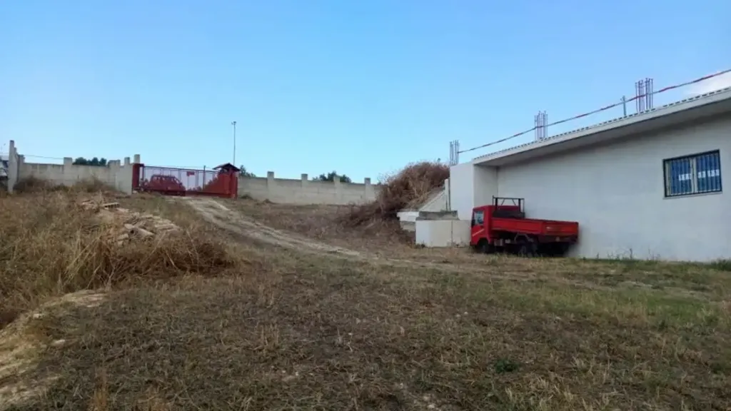 Aed - Warehouse with Workshop in Lanciano