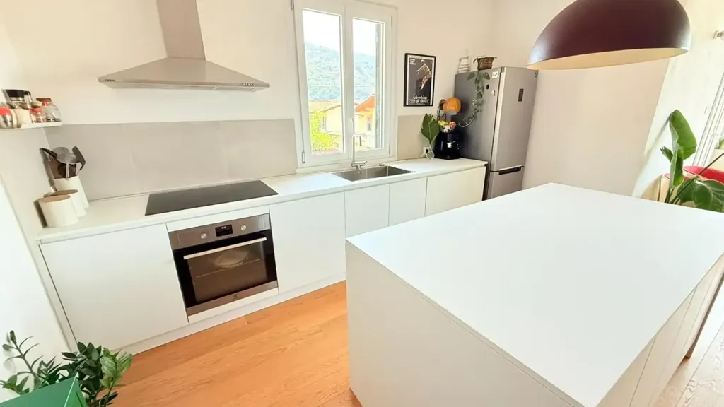 Köök - 5-toaline korter asukohas IT