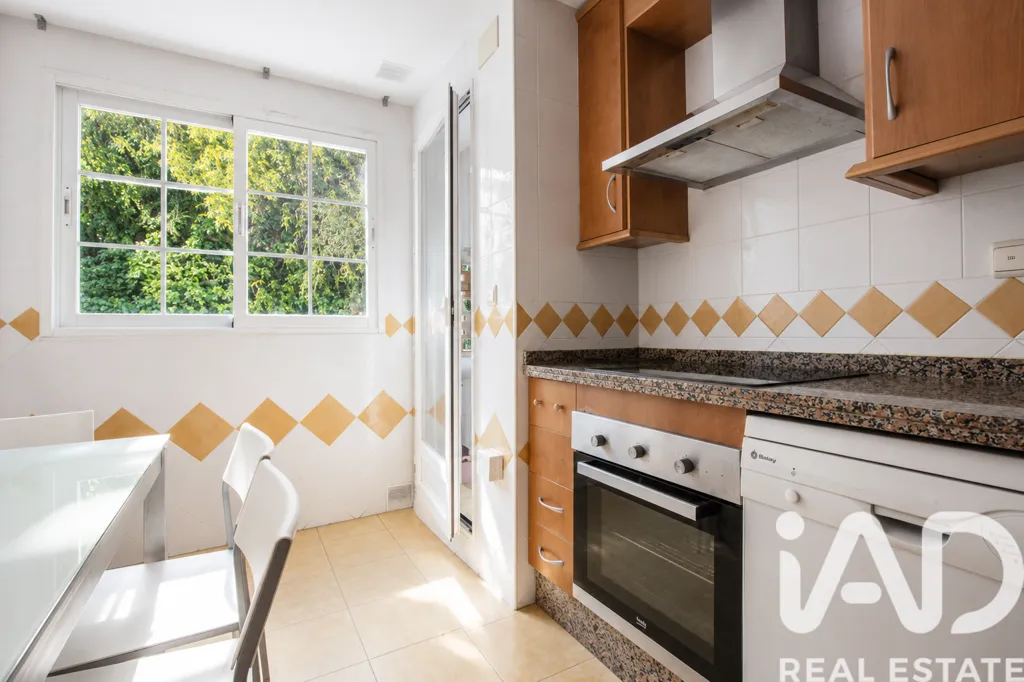 Cuisine - 2-Bed Apartment with South Terrace in Río Real Golf, Marbella