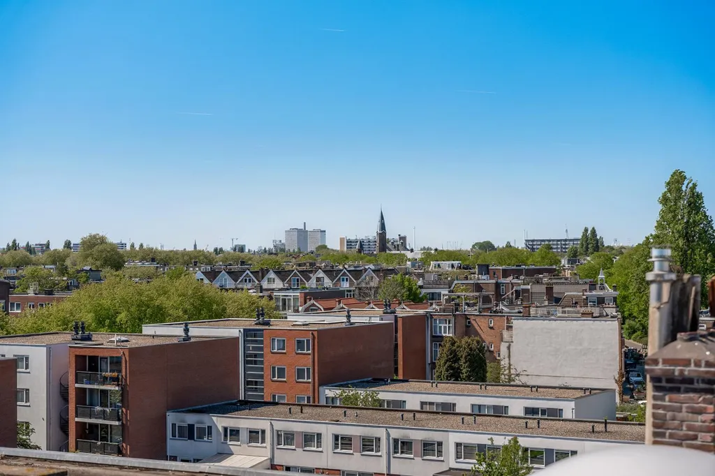 5-toaline korter asukohas Rotterdam