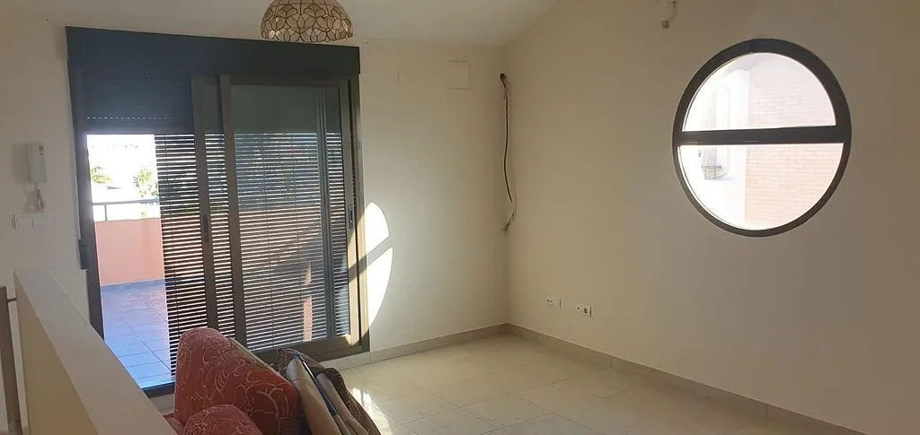 Pièces - Pareded Chalet with Garden in Gandia