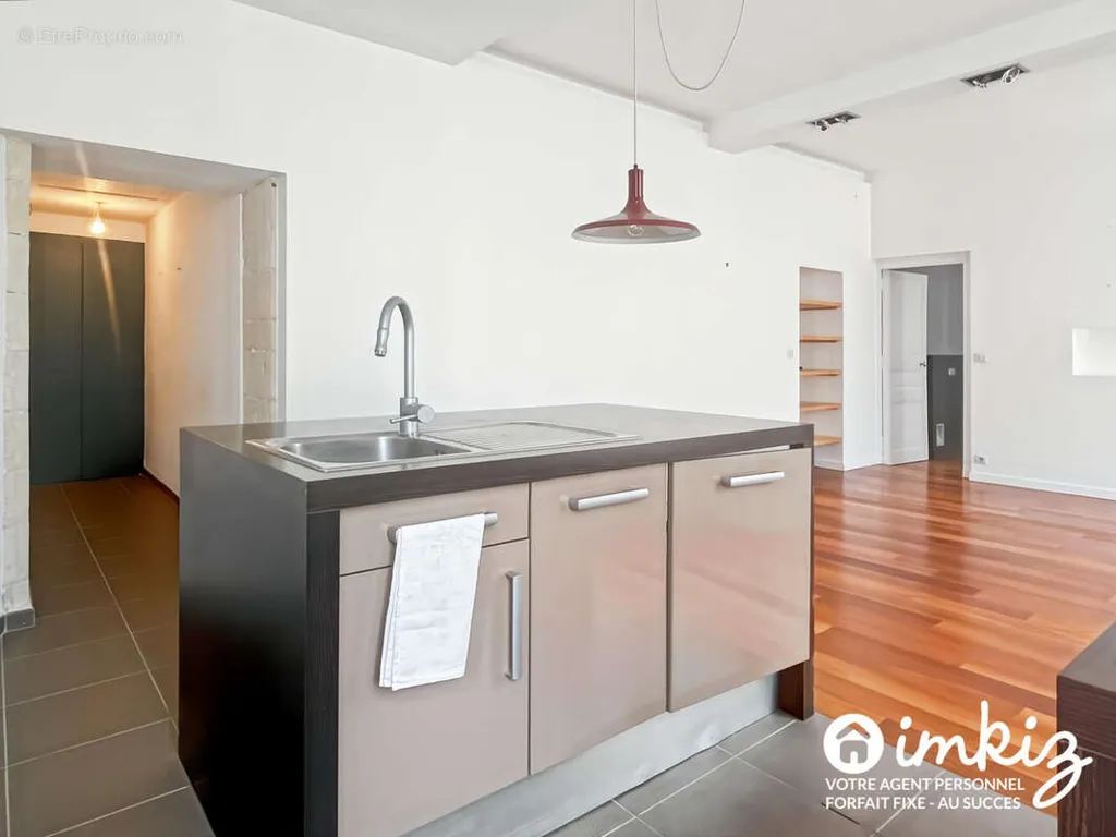 Köök - Charming 2-Bed Flat in Nantes Centre