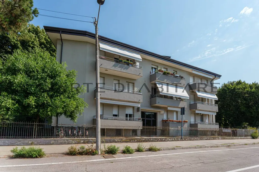 Välivaade - Bright Apartment with Terrace in Padova