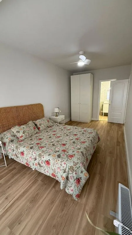 Magamistoad - Amueblé Flat with Balcony in Valencia