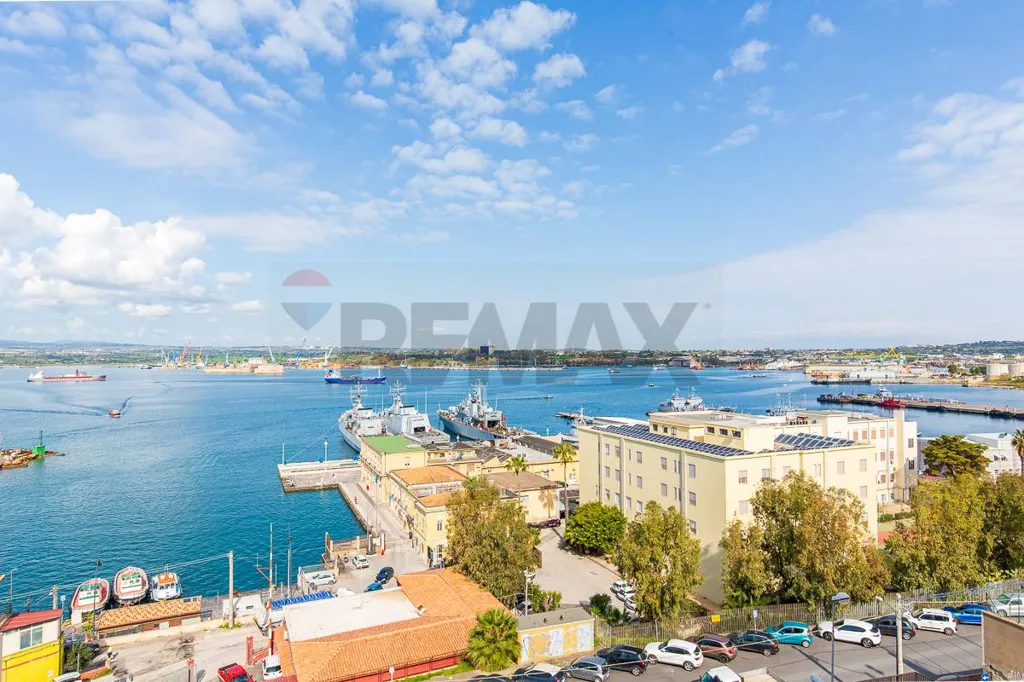 Terrass - Apartment with Harbour View in Augusta Centre