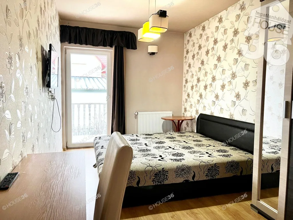 Camere da letto - Hotel with Restaurant in Kecskemét Centre