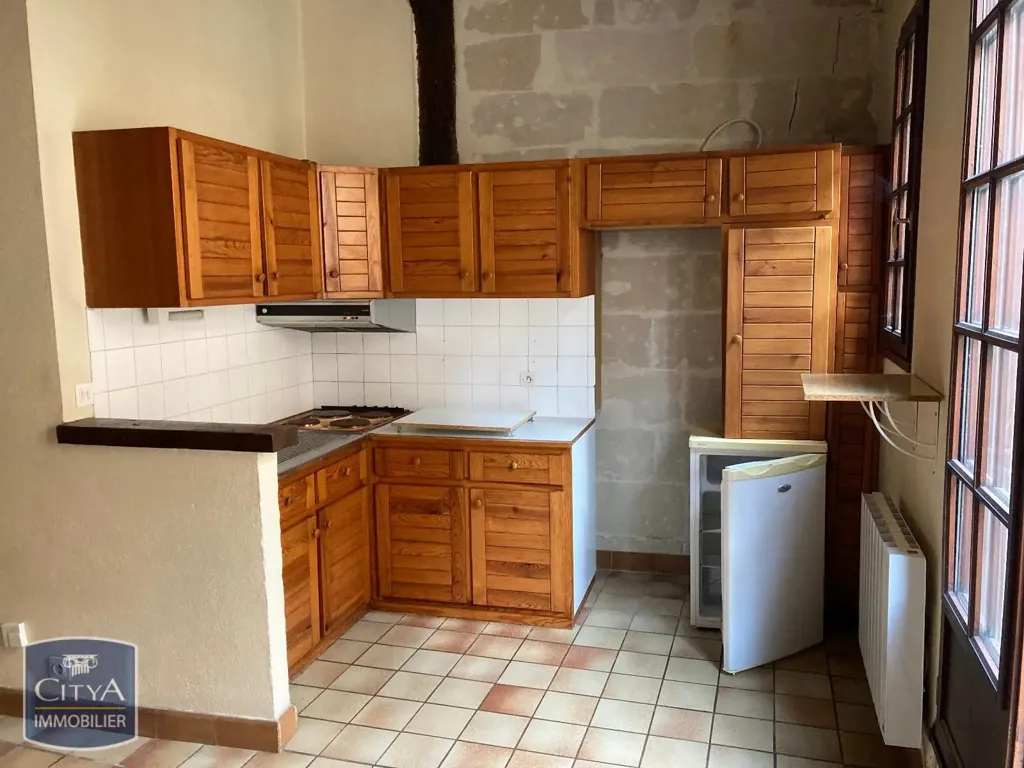 Cuisine - Appartement 2 Pièces avec Cheminée dans le Vieux Tours