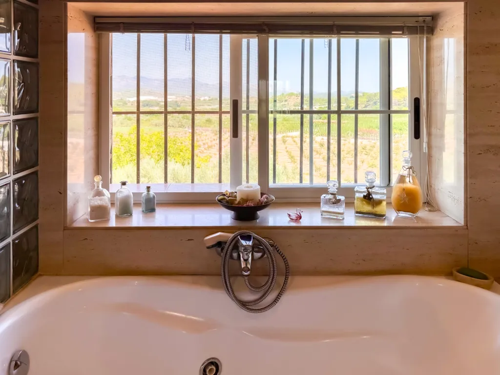 Vannitoad - Rustic Chalet with Olive Grove in Segorbe