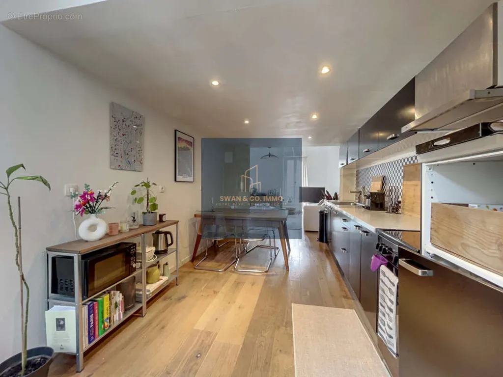 Cuisine - Appartement Duplex avec Charme Ancien à Bordeaux Sainte-Croix