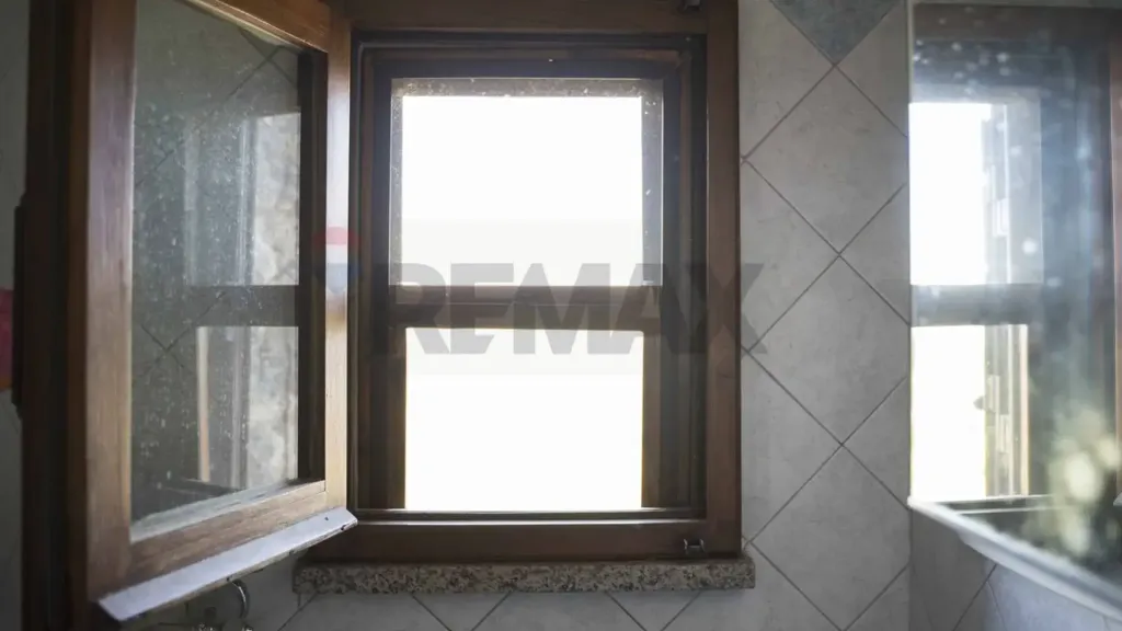 Salles de bain - Rustic Trilocale with Countryside View in Roccastrada