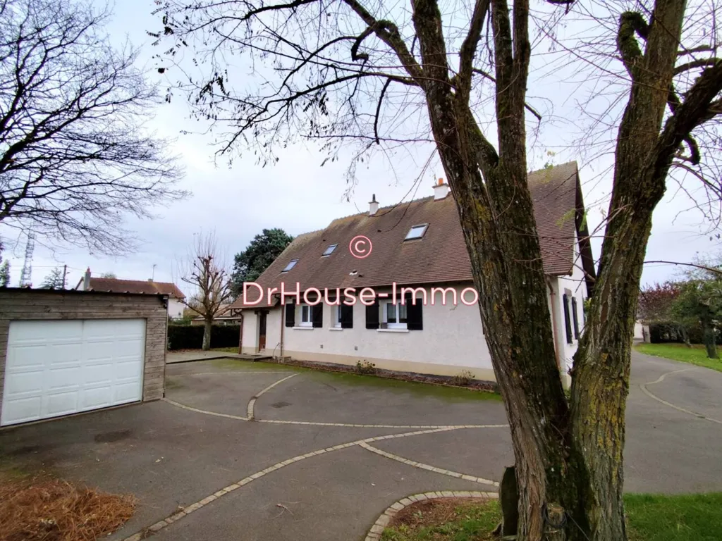 Exterior - 8-Piece House with Garden in Vendôme