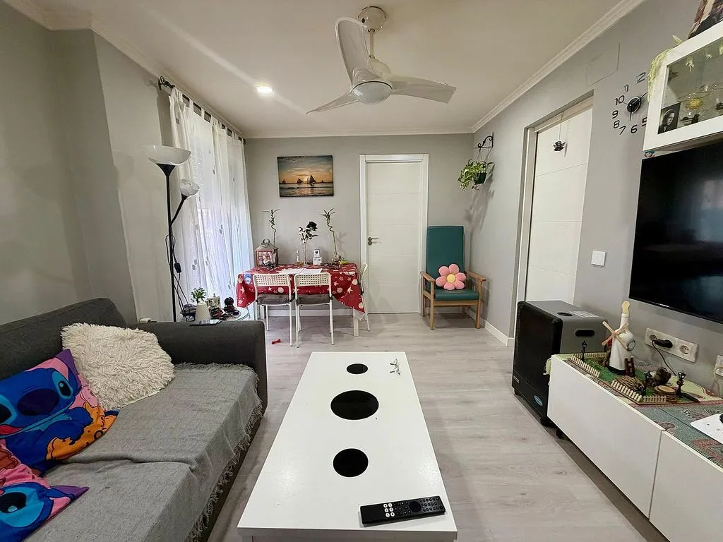 Séjour - 2-Bedroom Flat with Terrace in Carabanchel