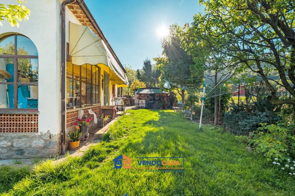 Aed - Villa with Private Garden in Boves