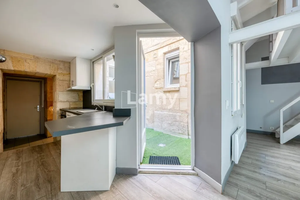 Cuisine - Appartement Souplex avec Cour à Bordeaux Gambetta