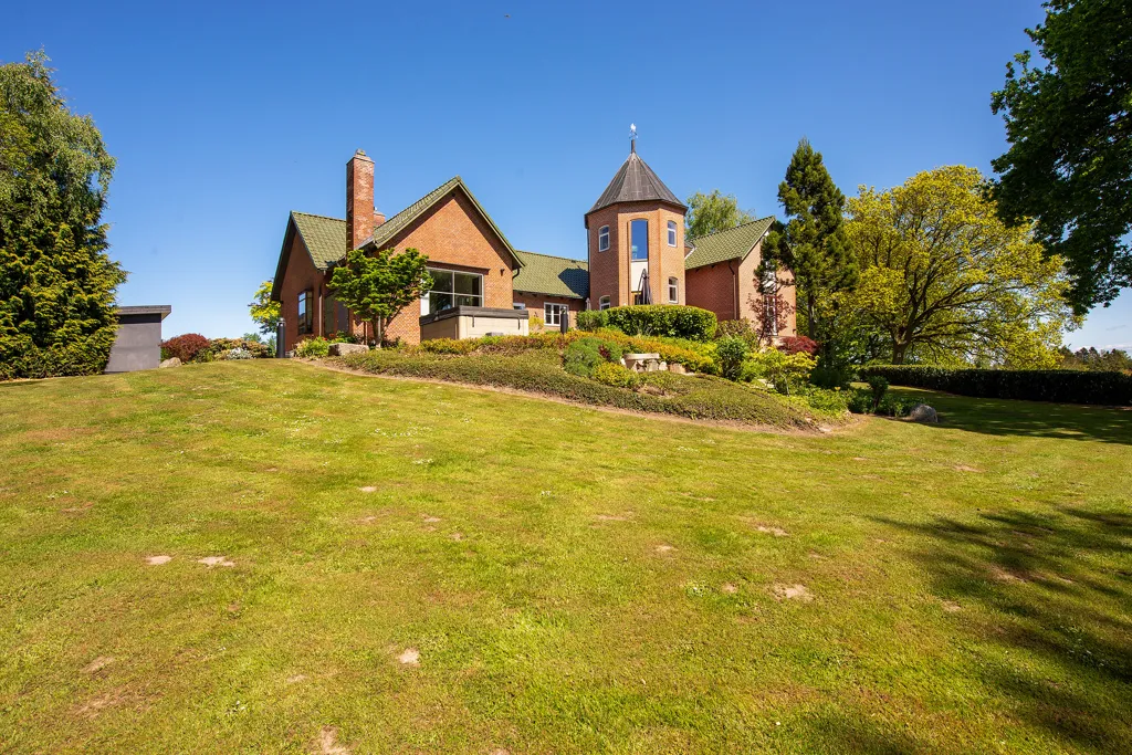 Jardin - Characterful Country House with Tower near Langesø