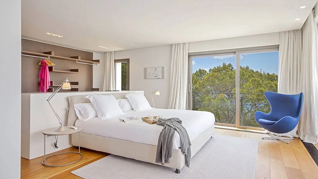 Chambres - Luxury Villa with Sea Views in Camp de Mar