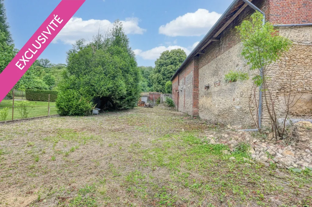 Aed - Farmhouse with Multiple Outbuildings in Vexin