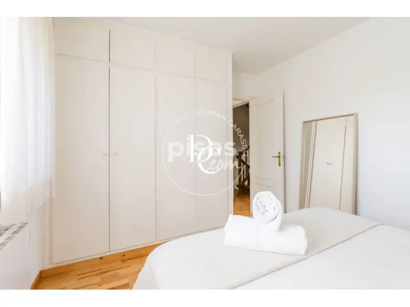 Chambres - Renovated Villa with Pool in Ger, Catalonia