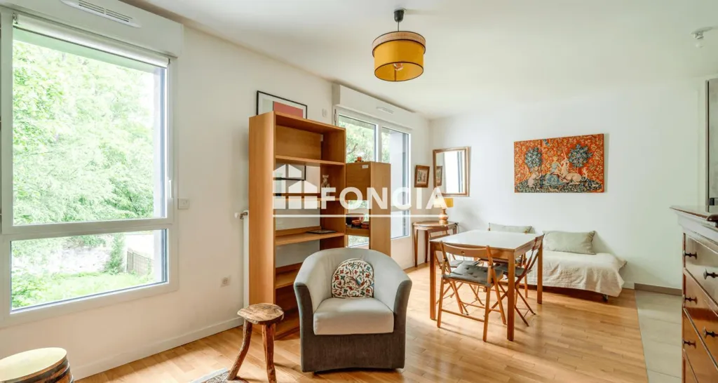 Séjour - Studio dans Résidence de Standing au Vieux Marly