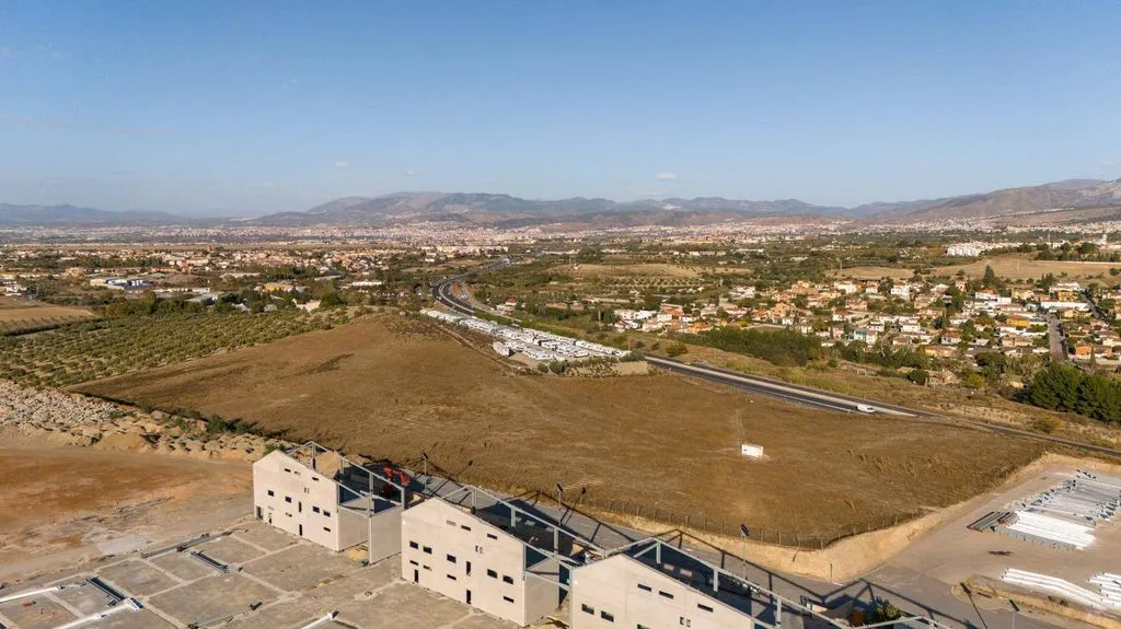 Jardin - Building Land with Urbanisation Potential in Otura
