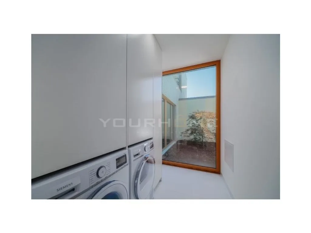 Buanderie - Luxury Detached House with Ria Views in Aveiro