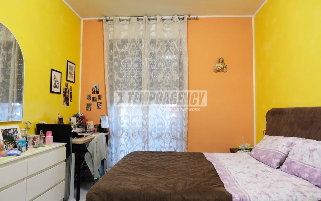Bedrooms - 2-Bedroom Apartment with Terrace in Pieve Emanuele