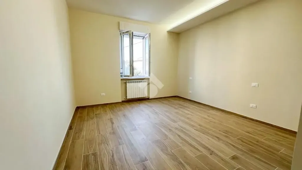 Pièces - Bright 3-Room Apartment with Balcony in San Severo