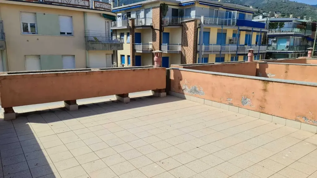Terrasse - Seafront Studio with Balcony in Alassio