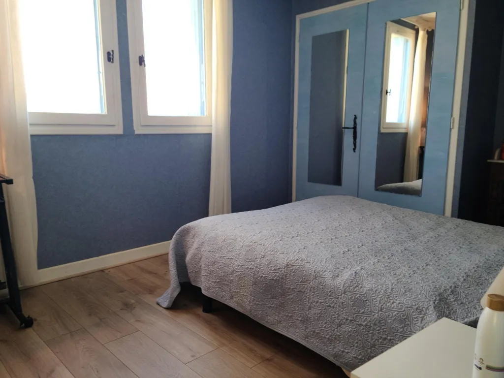 Chambres - Maison avec Vue sur la Vallée à Calamane