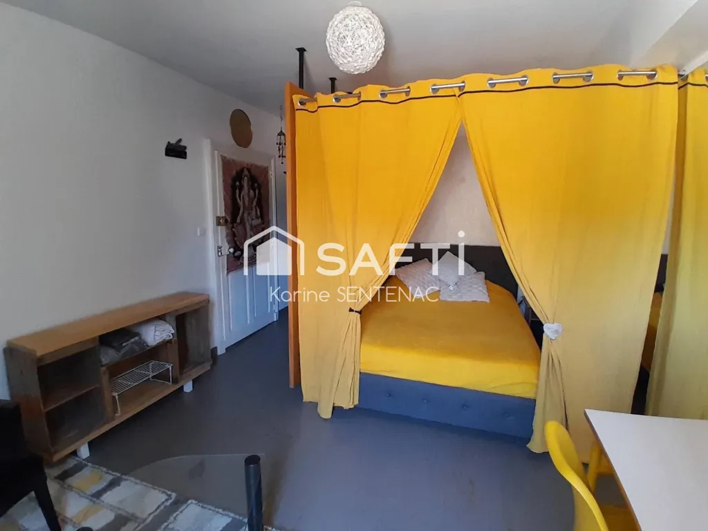 Chambres - Maison avec Jardin et Parc à Proximité à Montreuil-Bellay
