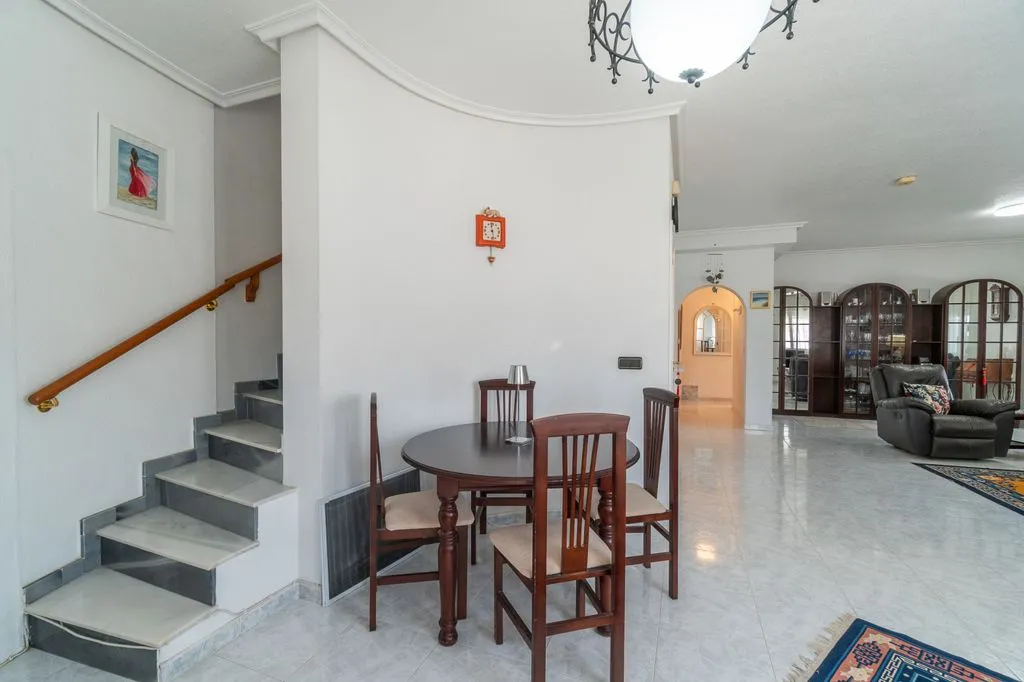 Salle à manger - Luxury Villa with Pool in Playa Flamenca