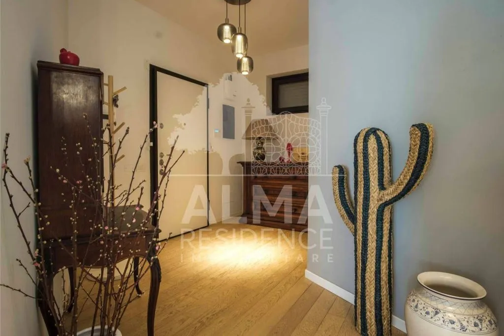 Esik - Luxury Flat with Terraces in Bergamo