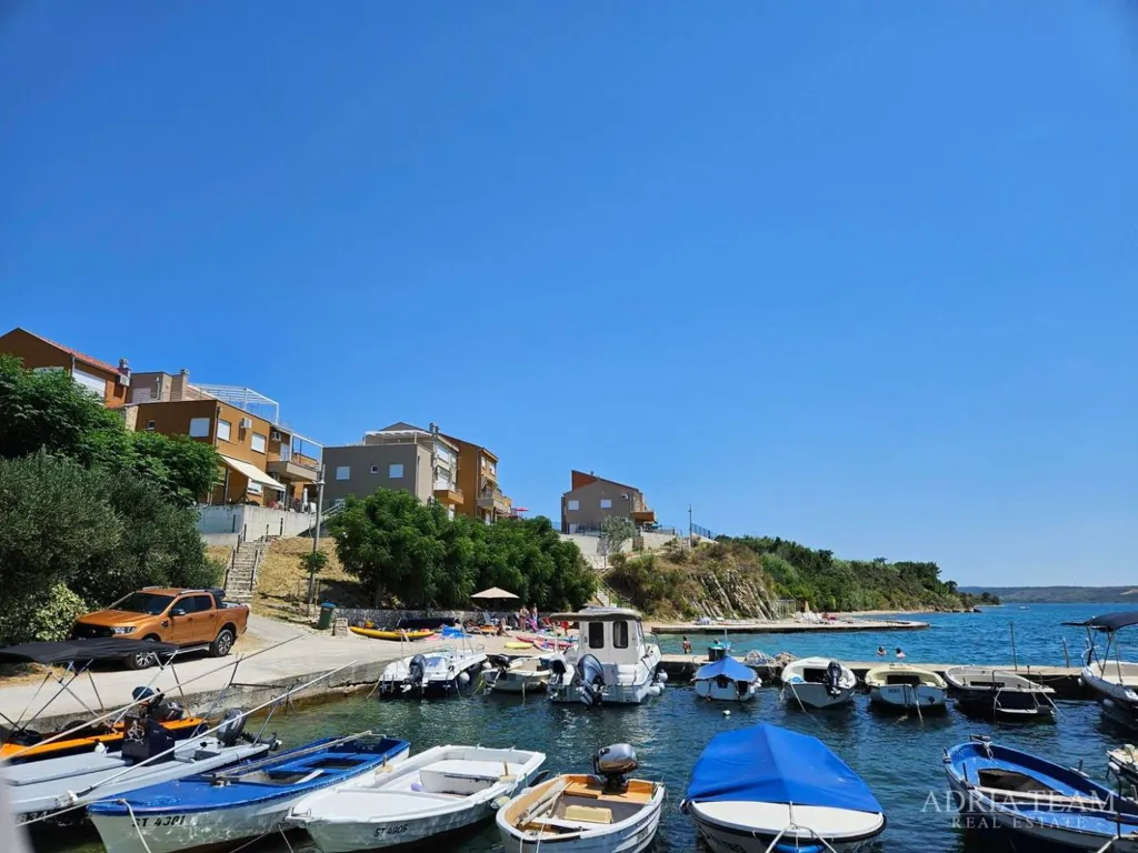 Esterno - Apartment with Sea View in Rtina, Benići